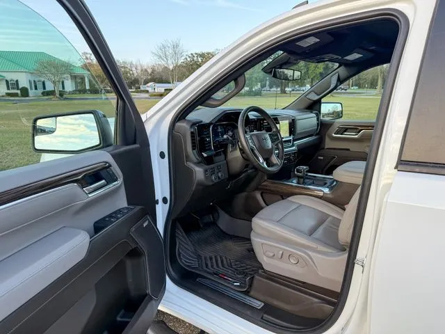 2025 Chevrolet Silverado 1500 RST - Photo 12