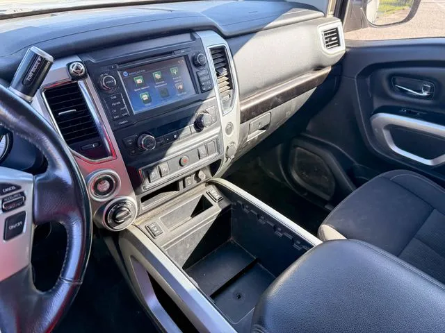 2018 Nissan Titan SV - Photo 15