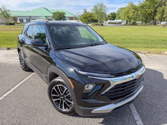 2026 Chevrolet Trailblazer LT - Photo 2