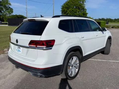 More photos of 2021 Volkswagen Atlas 3.6L V6 SE w/Technology at Coastal Auto Group, AL