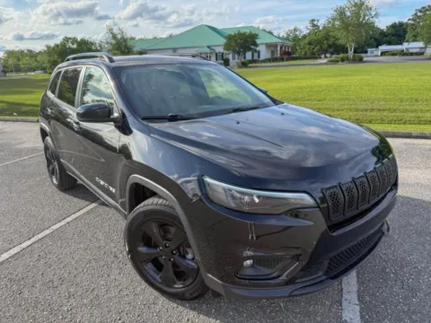 Photos of 2020 Jeep Cherokee Altitude for sale in Foley, AL at Coastal Auto Group