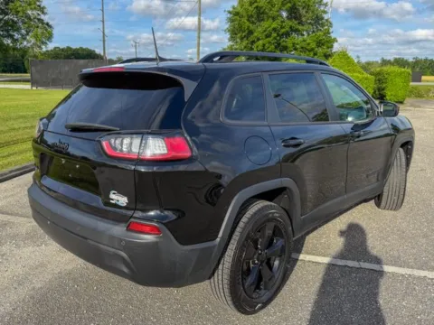More photos of 2020 Jeep Cherokee Altitude at Coastal Auto Group, AL