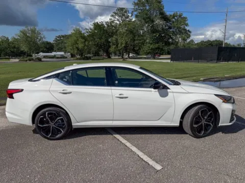 Another view of 2025 Nissan Altima 2.5 SR for sale in Foley, AL at Coastal Auto Group