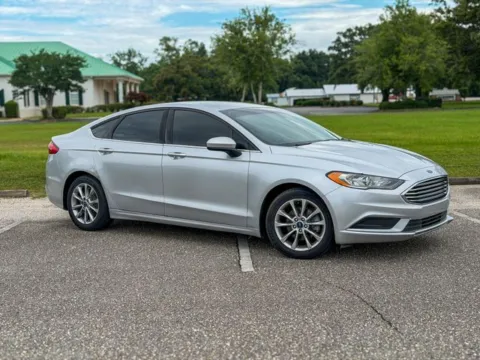 Silver 2017 Ford Fusion SE for sale in Foley, AL