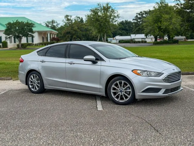 Silver 2017 Ford Fusion SE for sale in Foley, AL