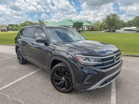 Photos of 2021 Volkswagen Atlas 3.6L V6 SE w/Technology for sale in Foley, AL at Coastal Auto Group