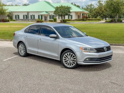 Silver 2015 Volkswagen Jetta 1.8T SE for sale in Foley, AL