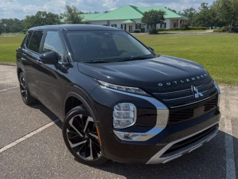Photos of 2023 Mitsubishi Outlander for sale in Foley, AL at Coastal Auto Group
