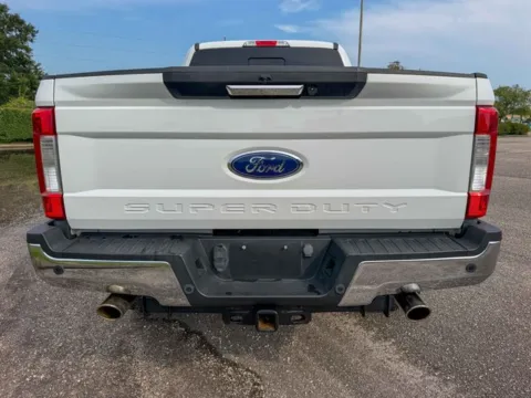 More photos of 2019 Ford F-250SD Lariat at Coastal Auto Group, AL