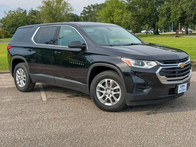 Black 2018 Chevrolet Traverse LS for sale in Foley, AL