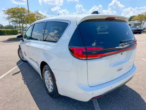 More photos of 2025 Chrysler Pacifica Select at Coastal Auto Group, AL