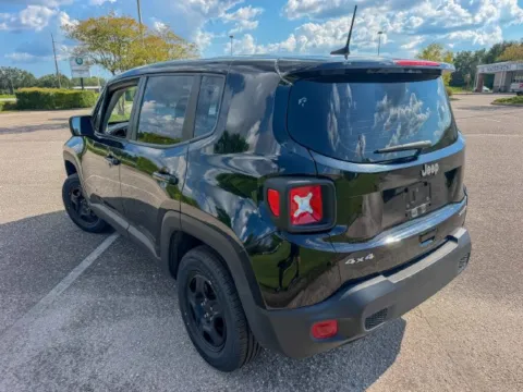 More photos of 2022 Jeep Renegade Sport at Coastal Auto Group, AL
