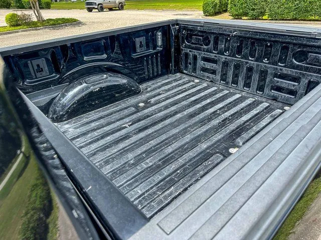 2019 Ford F-150 Platinum - Photo 12