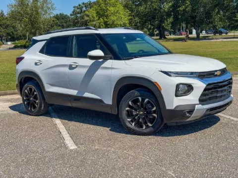 White 2023 Chevrolet TrailBlazer LT for sale in Foley, AL