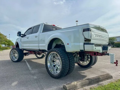 More photos of 2022 Ford F-450SD Platinum at Coastal Auto Group, AL