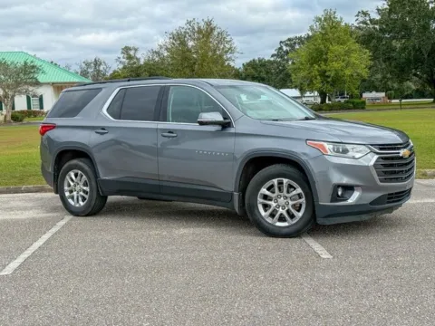 Gray 2019 Chevrolet Traverse LT for sale in Foley, AL