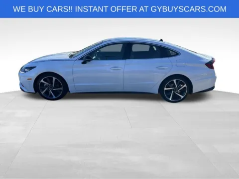 Another view of 2022 Hyundai Sonata SEL Plus for sale in Omaha, NE at Gregg Young Chevrolet - Omaha