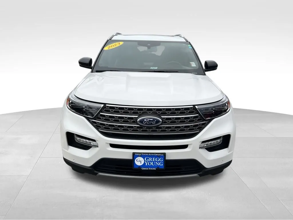 2023 Ford Explorer King Ranch photo 2