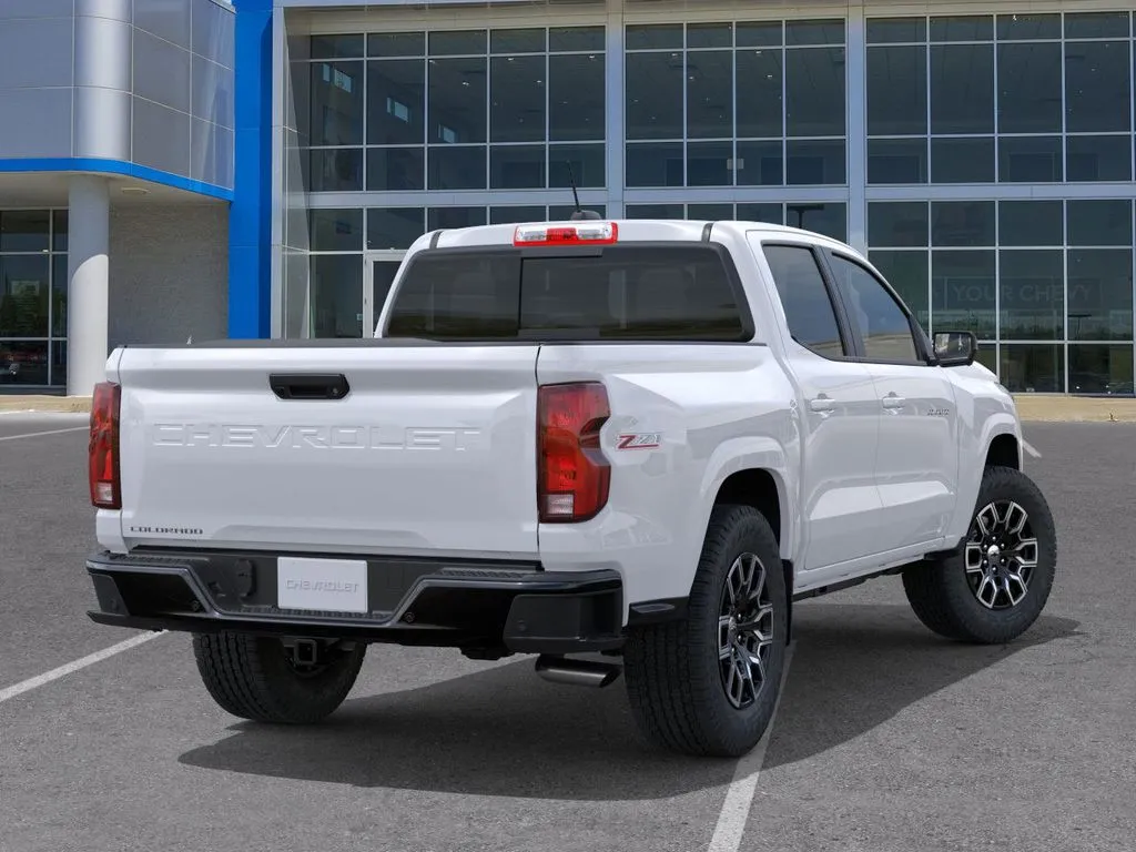 2026 Chevrolet Colorado Z71 photo 2