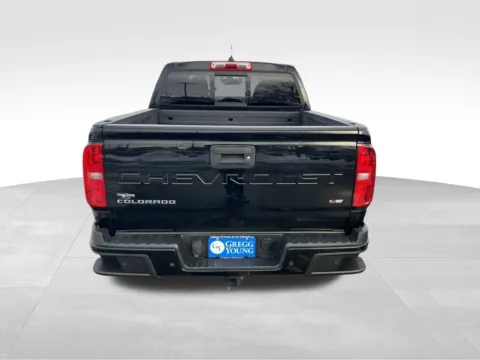 More photos of 2021 Chevrolet Colorado Z71 at Gregg Young Chevrolet - Omaha, NE