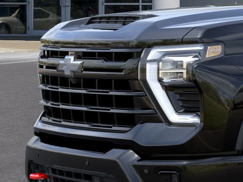 2026 Chevrolet Silverado 2500HD LT photo 4