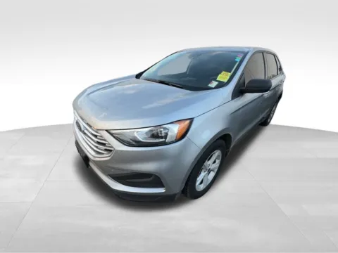 More photos of 2021 Ford Edge SE at Gregg Young Chevrolet - Omaha, NE