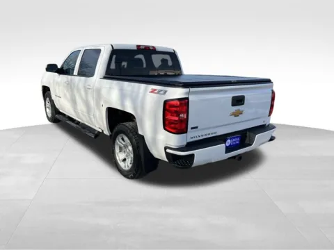 More photos of 2017 Chevrolet Silverado 1500 LT at Gregg Young Chevrolet - Omaha, NE