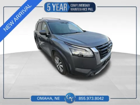Gray 2022 Nissan Pathfinder SL for sale in Omaha, NE