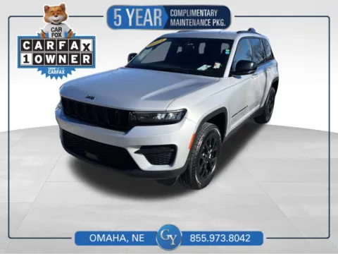 Silver 2024 Jeep Grand Cherokee Altitude for sale in Omaha, NE