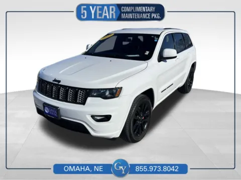 White 2017 Jeep Grand Cherokee Altitude for sale in Omaha, NE
