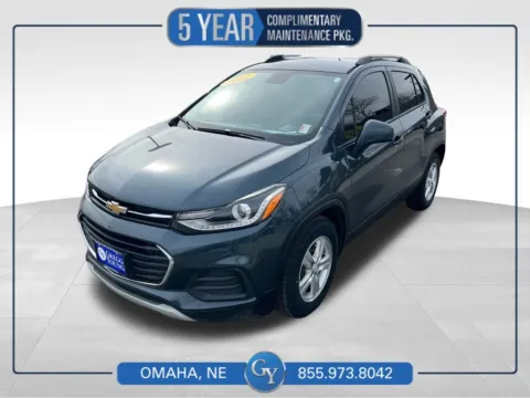 Gray 2022 Chevrolet Trax LT for sale in Omaha, NE