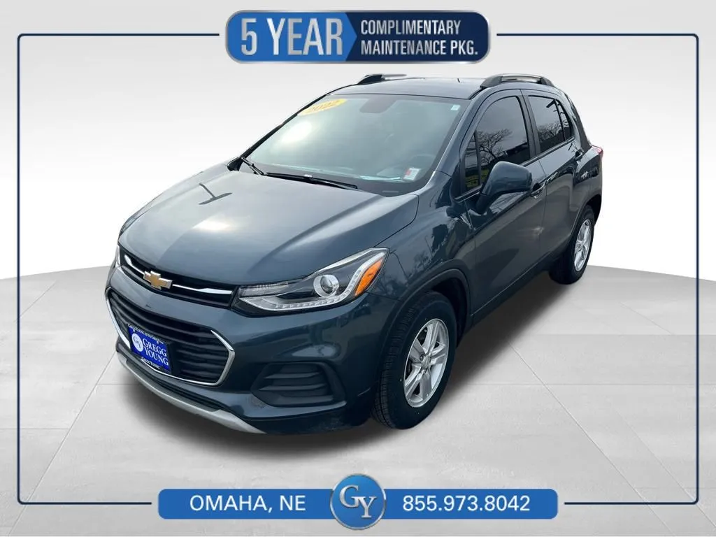 Gray 2022 Chevrolet Trax LT for sale in Omaha, NE