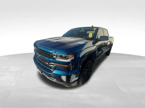 More photos of 2017 Chevrolet Silverado 1500 LT at Gregg Young Chevrolet - Omaha, NE