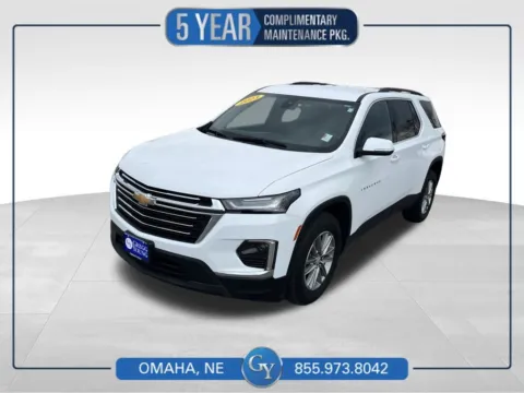 White 2023 Chevrolet Traverse LT for sale in Omaha, NE