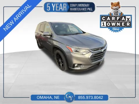 Gray 2020 Chevrolet Traverse 3LT for sale in Omaha, NE