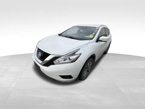 More photos of 2015 Nissan Murano SL at Gregg Young Chevrolet - Omaha, NE