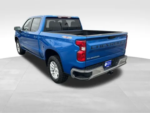 More photos of 2023 Chevrolet Silverado 1500 LT at Gregg Young Chevrolet of Omaha, NE