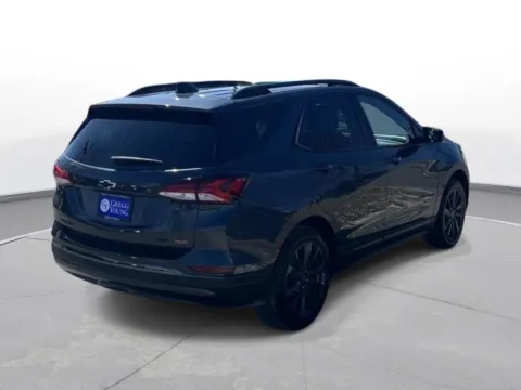 More photos of 2022 Chevrolet Equinox RS at Gregg Young Chevrolet - Omaha, NE