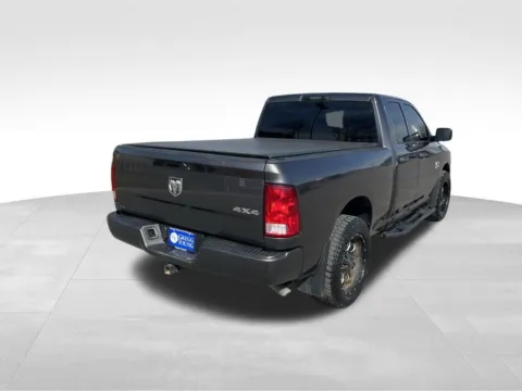 More photos of 2019 Ram 1500 Classic Express at Gregg Young Chevrolet - Omaha, NE