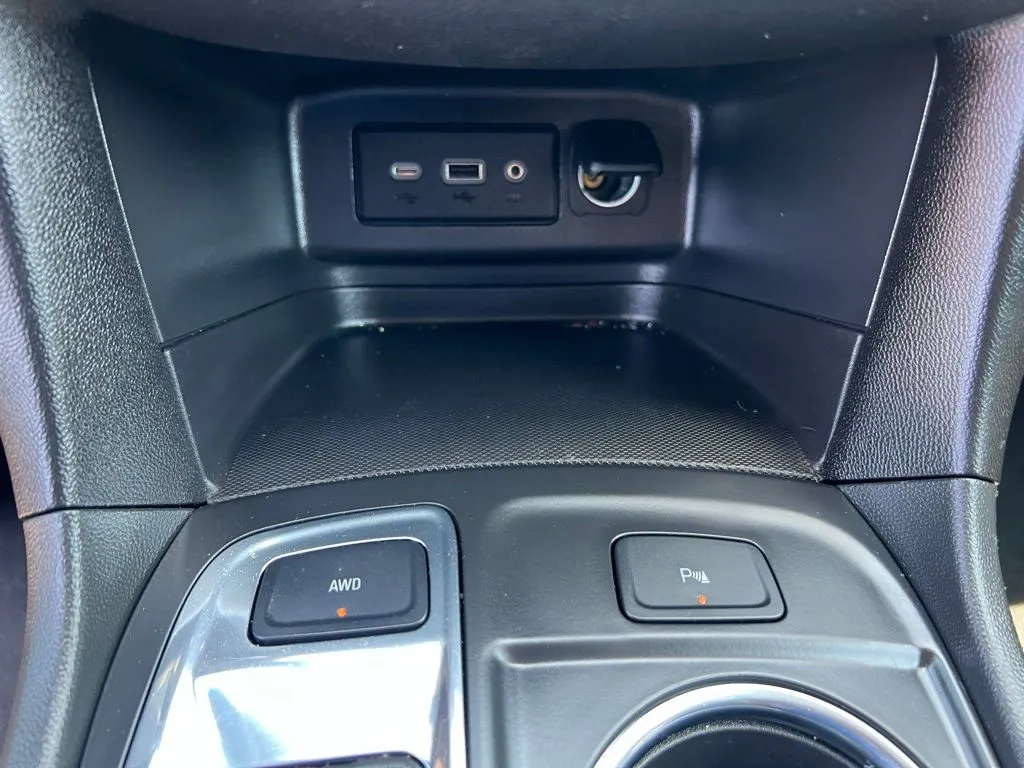 2023 Chevrolet Equinox 2FL - Photo 33