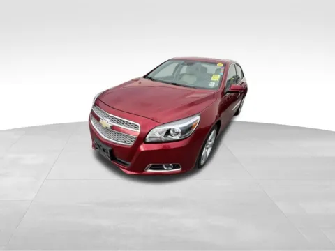 More photos of 2013 Chevrolet Malibu LTZ at Gregg Young Chevrolet of Omaha, NE