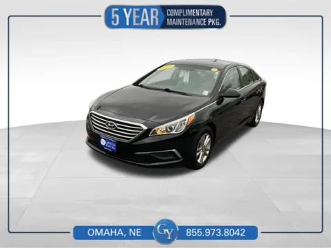 Black 2017 Hyundai Sonata SE for sale in Omaha, NE