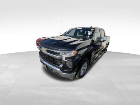 More photos of 2023 Chevrolet Silverado 1500 LT at Gregg Young Chevrolet of Omaha, NE