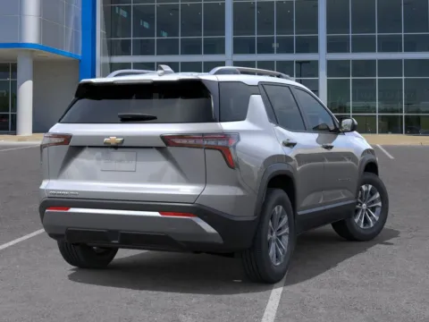 More photos of 2026 Chevrolet Equinox LT at Gregg Young Chevrolet of Omaha, NE