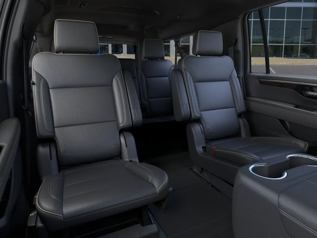 2026 Chevrolet Suburban Premier - Photo 17