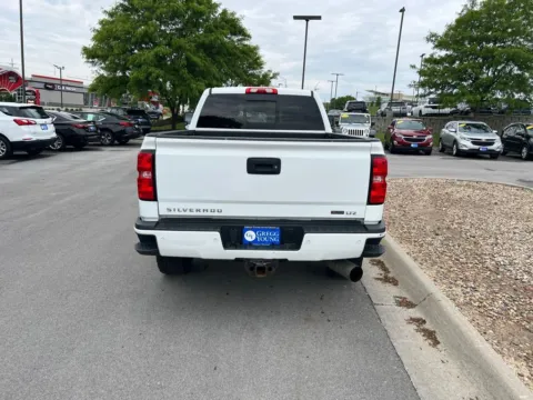 More photos of 2018 Chevrolet Silverado 2500HD LTZ at Gregg Young Chevrolet of Omaha, NE