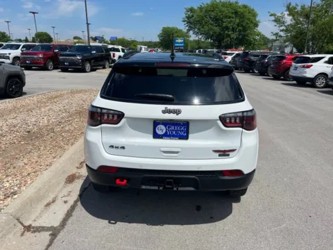 More photos of 2025 Jeep Compass Trailhawk at Gregg Young Chevrolet of Omaha, NE
