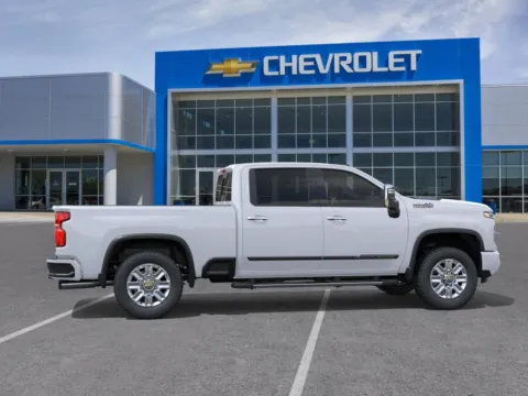More photos of 2026 Chevrolet Silverado 2500HD High Country at Gregg Young Chevrolet of Omaha, NE