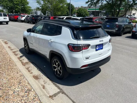 More photos of 2025 Jeep Compass Limited at Gregg Young Chevrolet of Omaha, NE