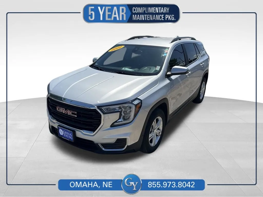 Silver 2022 GMC Terrain SLE for sale in Omaha, NE